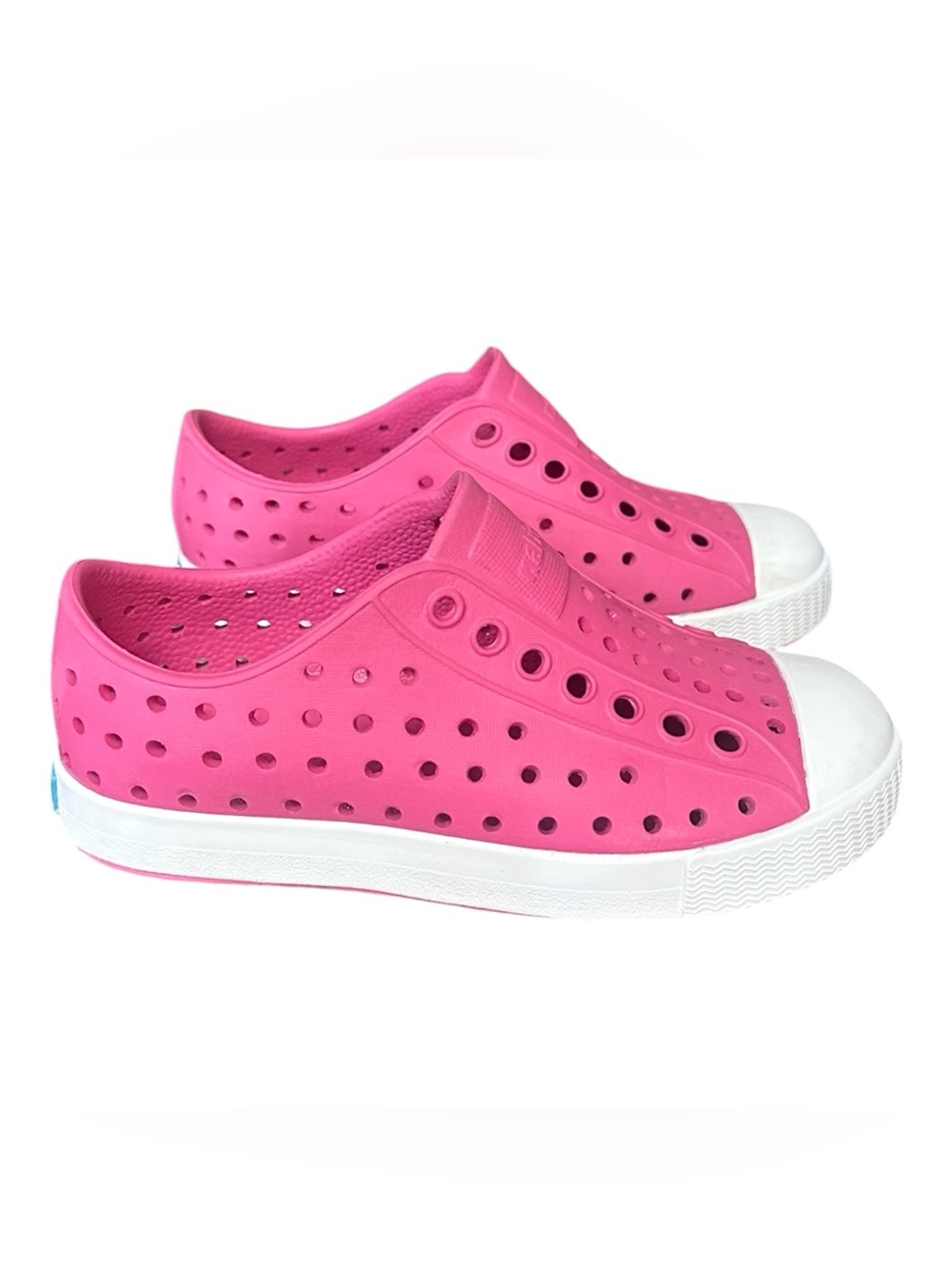 Native Shoes size 9 girls Jefferson  pink slip on shoes
